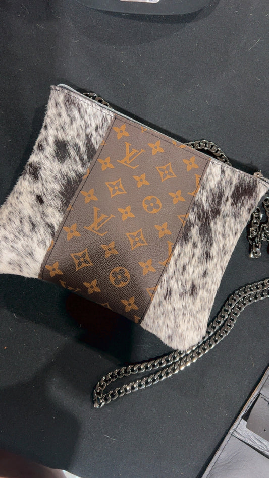 LV & Cowhide purse